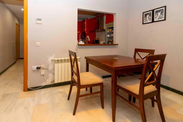 OPORTUNIDAD EN CASCO ANTIGUO — 27