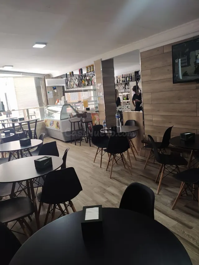LOCAL COMERCIAL EN PLENO CENTRO DE ANTEQUERA – VENTA Y ALQUI - foto 4