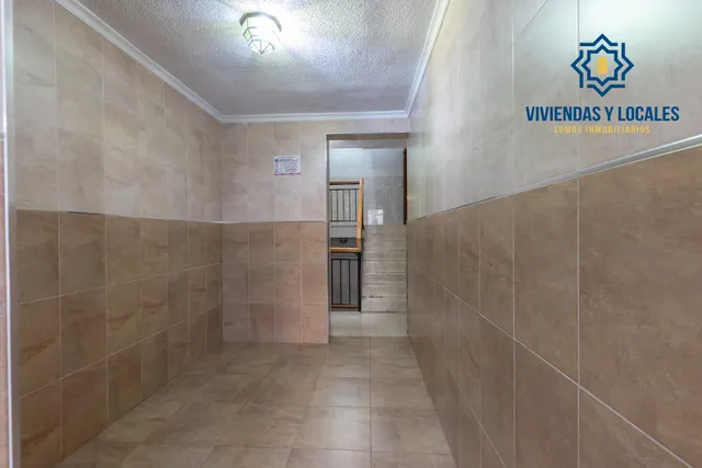Piso ideal para inversión con alta rentabilidad junto a facultades de  Cartuja en Granada — 33