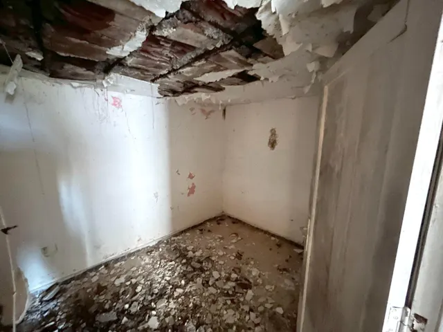 SE VENDE CASA en  La Victoria — 8