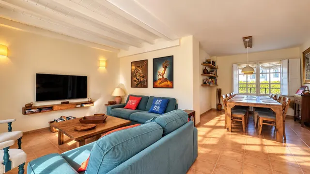 CHALET CON JARDIN Y GARAJE EN COMILLAS — 8