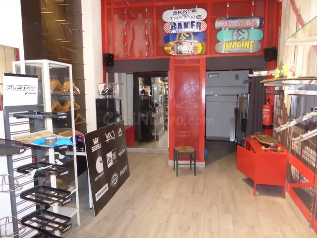 LOCAL COMERCIAL EN CASCO ANTIGUO — 2