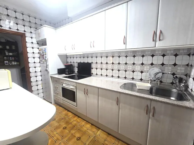 Dúplex adosado, 2 dormitorios, 1 baño, piscina comunitaria, cerca de la Avda. de las Habaneras, a unos 10/15 min. a pie de la playa del Cura — 9