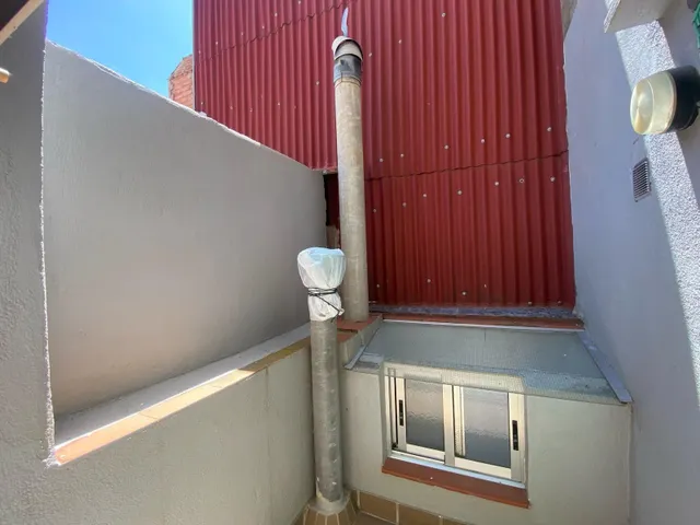 ¡AMPLIA VIVIENDA CON TERRAZA EN LA ZONA ALTA DE LA POBLACIÓN! — 43