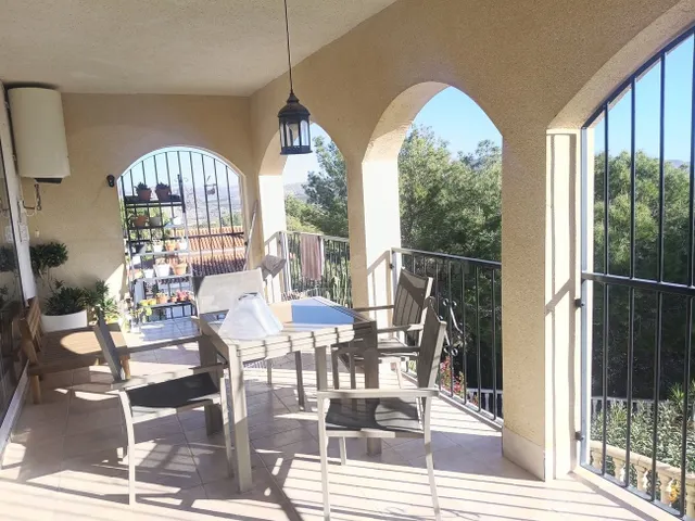 Villa 4 habitaciones 134m² en venta - Cañadas de San Pedro — 4