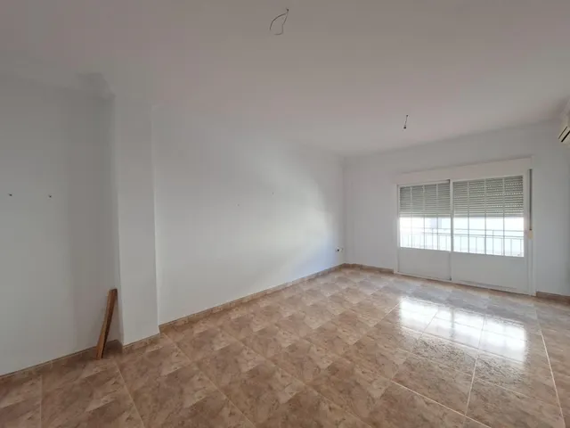 SE VENDE CASA EN ABRUCENA — 31