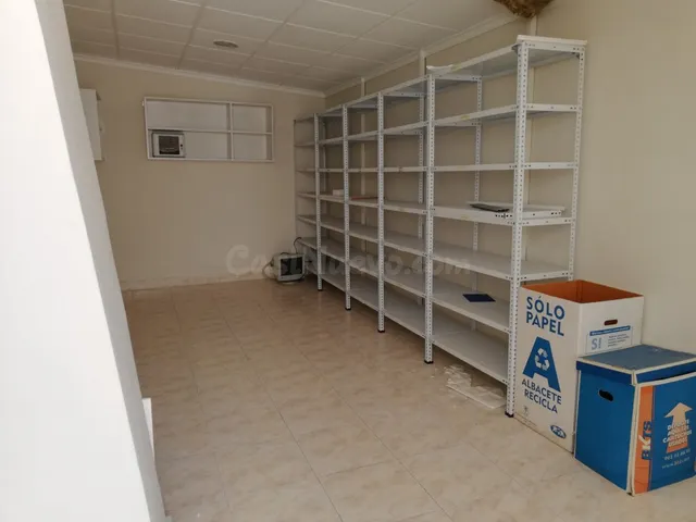 OFICINA EN CARRETAS. ACONDICIONADA. — 5