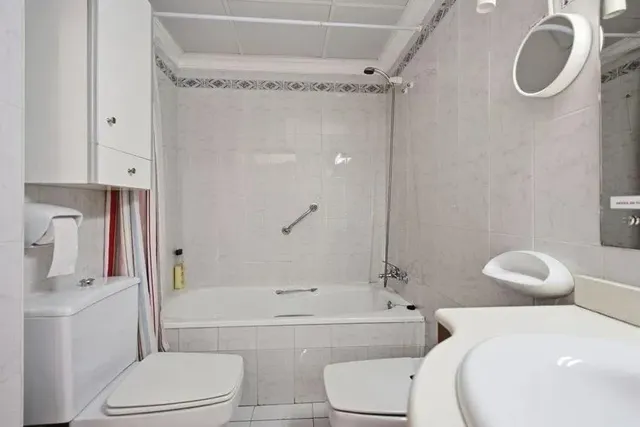 APARTAMENTO EXCLUSIVO CON LICENCIA TURÍSTICA EN EL CENTRO HISTÓRICO DE MÁLAGA — 9