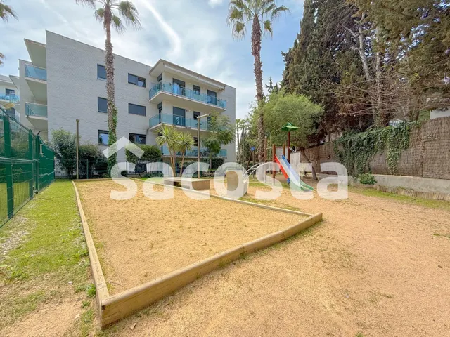 Moderno Piso Con Terraza en Lloret de Mar - Fenals - foto 2