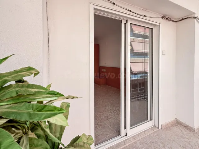Piso en venta en Carolinas Bajas (Alicante) - foto 4