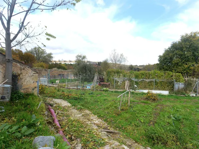 Finca Urbana en Bernuy - foto 5