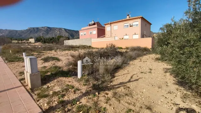 VENTA DE DOS SOLARES EN SALINAS — 2