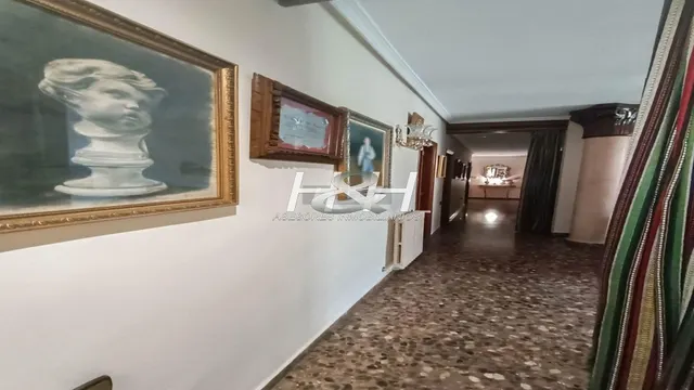 Sensacional villa en urbanización Santa Bárbara. / HH Asesores inmobiliarios. — 40