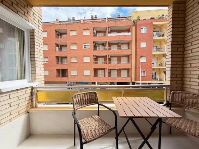 Apartamento 4 habitaciones 107m² en venta - Estacion de autobuses — 25