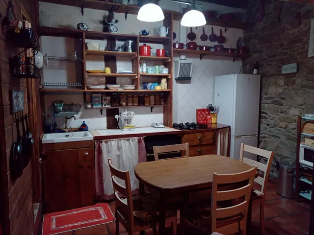 CASA DE PIEDRA EN VALCECAÑADA — 15