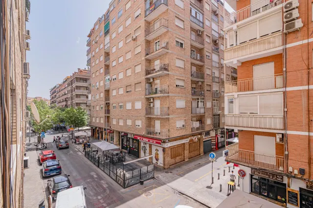 4D junto a Camino de Ronda — 10