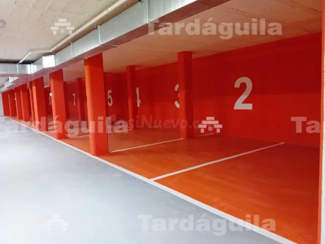 PLAZAS DE GARAJE CTRA LEDESMA — 2