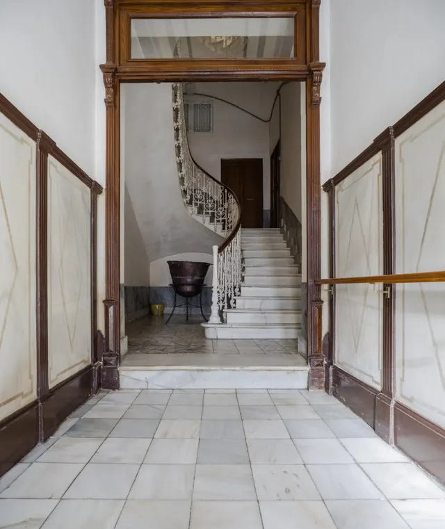 EDIFICIO HISTORICO EN PLENO CENTRO DE LA UNION — 2