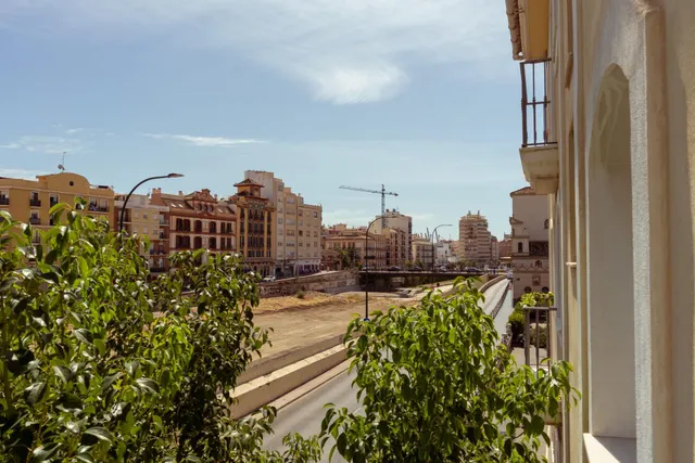 Apartamento de 2 dormitorios a pocos minutos del Centro Histórico — 17