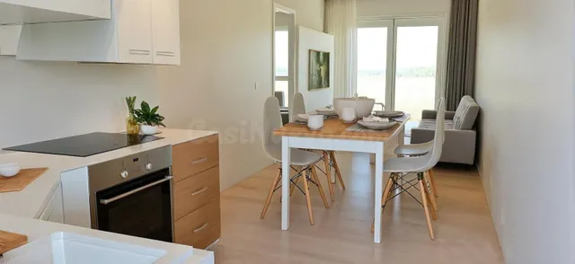 Apartamentos modernos en venta a solo 400 m de la playa de A - foto 2