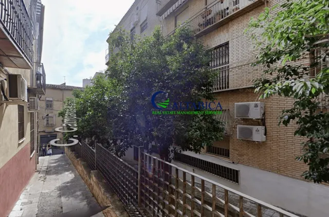 Casa-Chalet en Venta en Jaen Jaén — 3