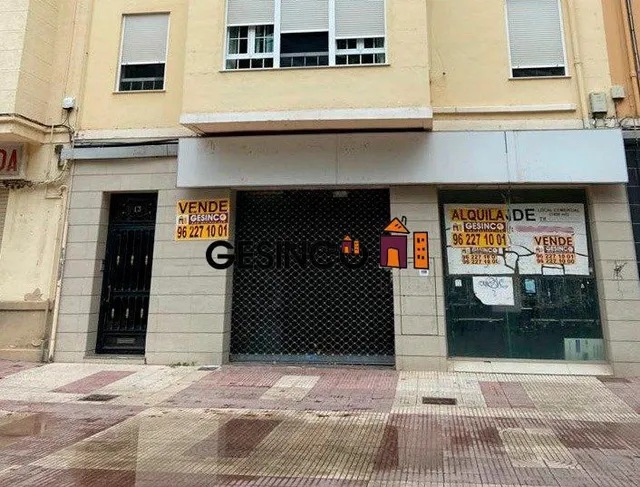 LOCAL COMERCIAL EN AVENIDA SELGAS