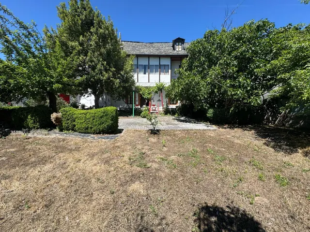 SE VENDE CASA EN SAN MIGUEL DE LAS DUEÑAS — 37