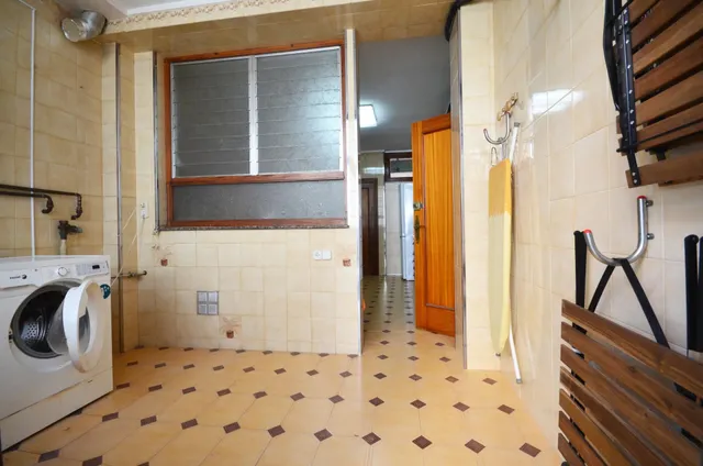 Habitación de uso individual. No se puede empadronar — 27