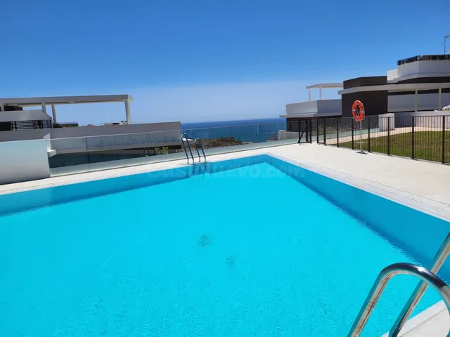 Ático con vistas al mar y terraza amplia en zona tranquila d - foto 5