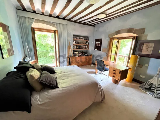 CASONA DE PIEDRA TOTALMENTE RESTAURADA — 35