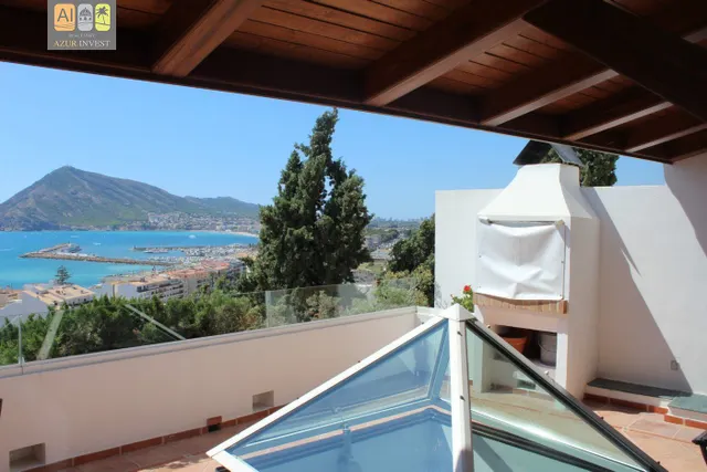 CASA EN EL CASCO ANTIGUO DE ALTEA — 30