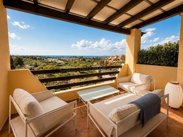 Ático Reformado en Selwo, Estepona – Oportunidad Única - foto 2