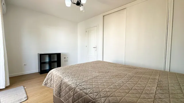 Villa 3 habitaciones en venta - Villamartin — 28