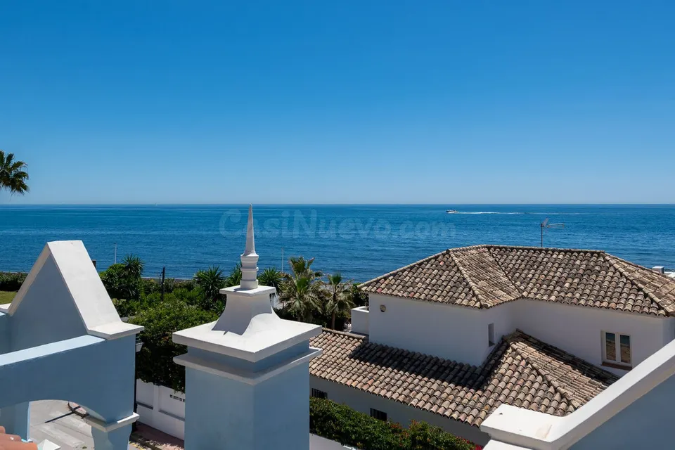 Chalet 6 habitaciones 373m² en venta - Marbella