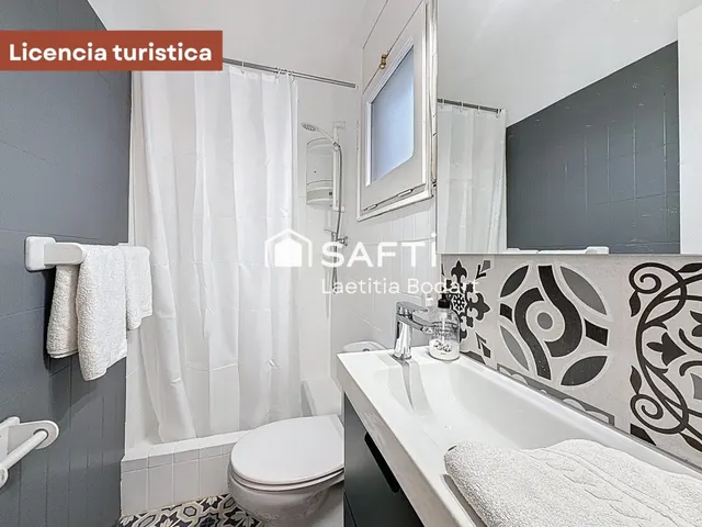 Piso con terraza, licencia turística  Empuriabrava — 16