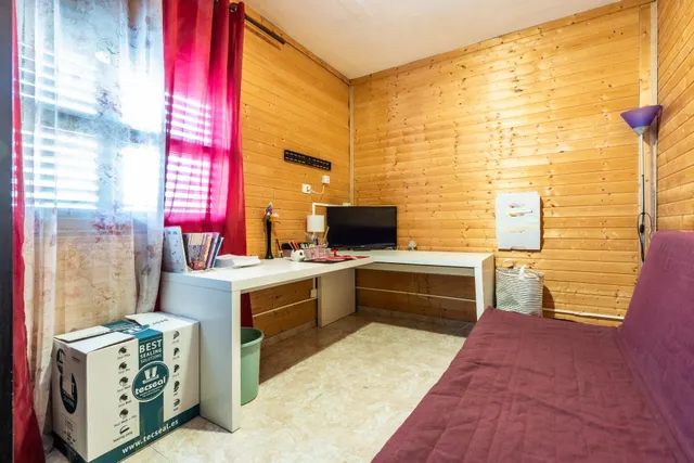 Casa de 4 plantas en zona céntrica de La Laguna · Ideal para inversores y familias numerosas · Muchas posibilidades — 20