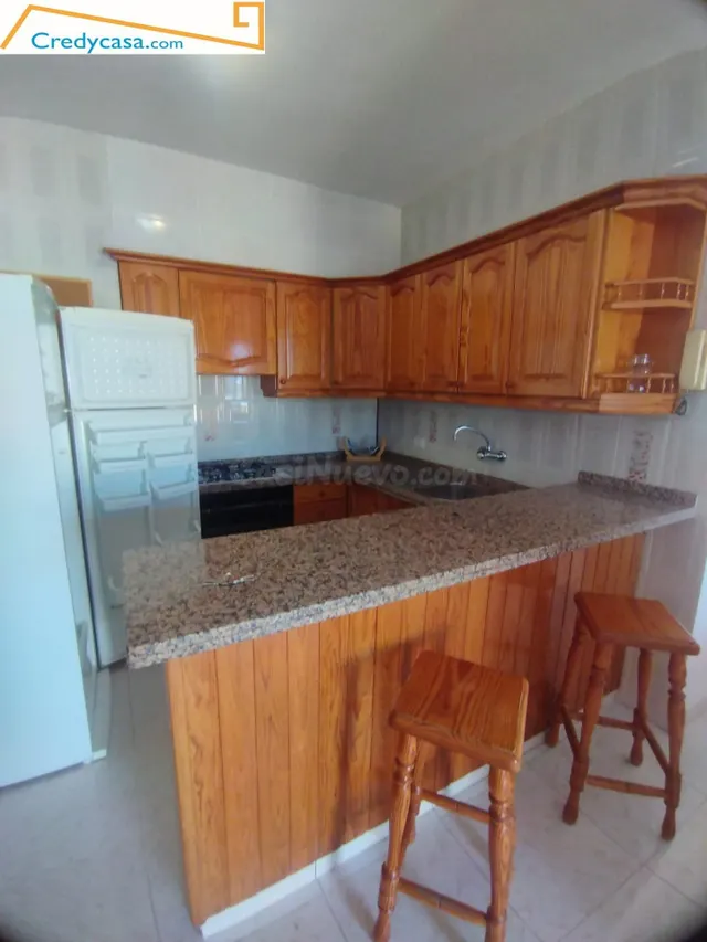 Tenerife Sur- ALQUILER 1200 -  EL MEDANO. ATICO 2  habitaciones, TERRAZA CON VISTAS,   ASCENSOR  1400€mes , vistas. no necesita mejoras — 4