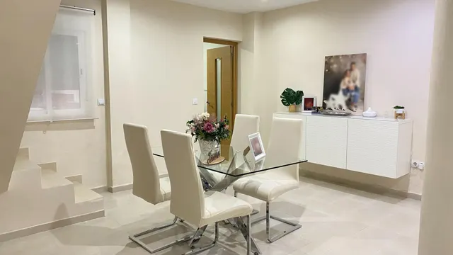 Casa completamente reformada con azotea y trastero — 3