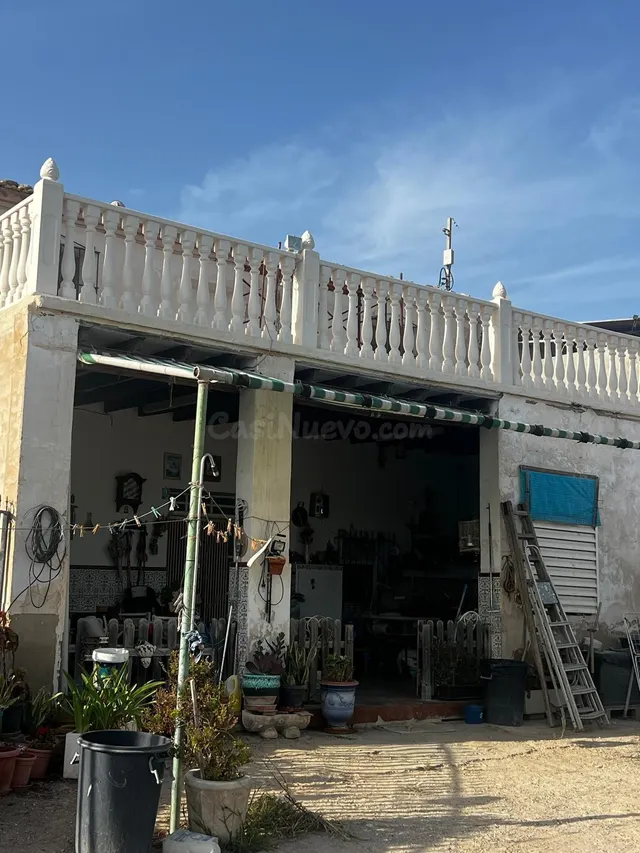 FINCA CON MÁS DE 11.000 M2 Y CASA DE 250 M2 ENTRE ELCHE Y AR - foto 2