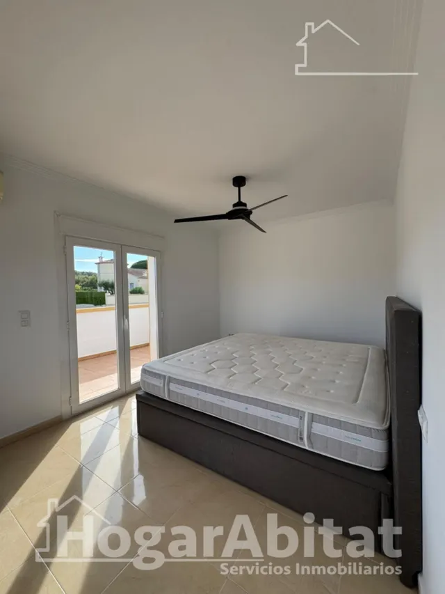 Precioso  chaelt con piscina, garaje, barbacoa y terraza — 27