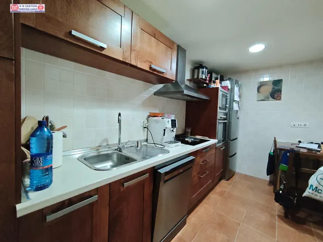 Adosado reformado con buhardilla, garaje y patio — 7