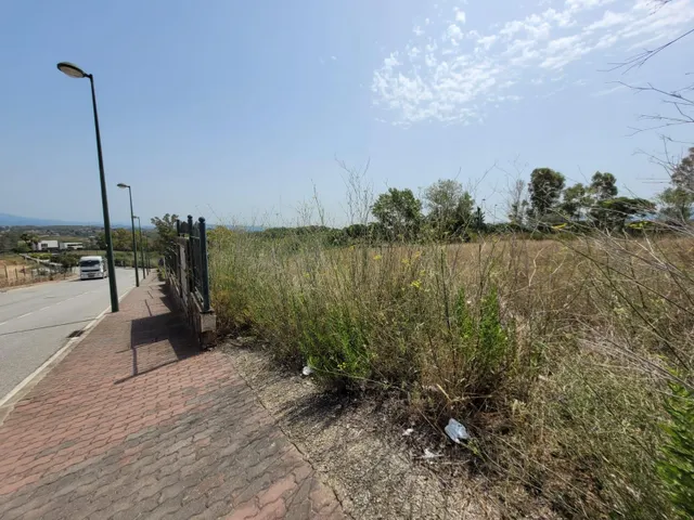 Terreno edificable con proyecto y permiso de obra vigente en Sant Esteve Sesrovires — 12