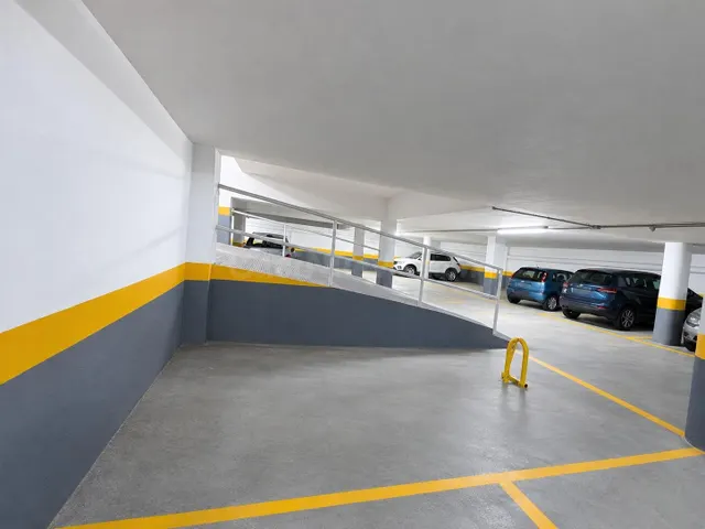 PLAZAS DE GARAJE EN ZONA CENTRICA DEL PUERTO MAZARRÓN - foto 3