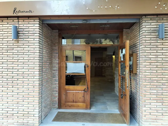 EN VENTA LOCAL COMERCIAL CON INQUILINOS - foto 4