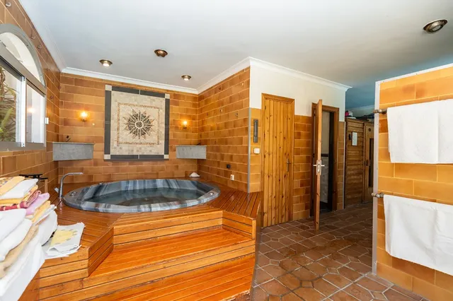 Chalet 6 habitaciones 746m² en venta - Marbella — 38