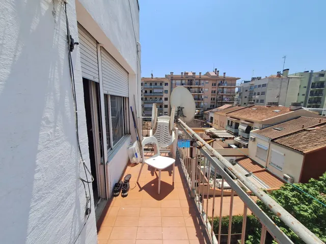 ATICO CON 3 habitaciones EN LA CRTA. BARCELONA — 10