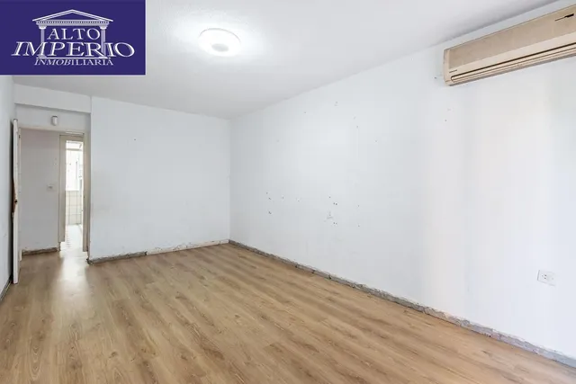 Piso de 3 dormitorios con terraza en plena zona Fontiveros — 17