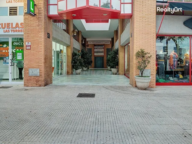 Magnífico Local Comercial en Mairena del Aljarafe - Oportuni