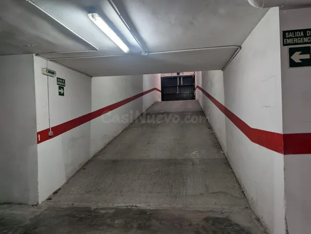 Amplio Parking en Venta en Alzira - foto 4