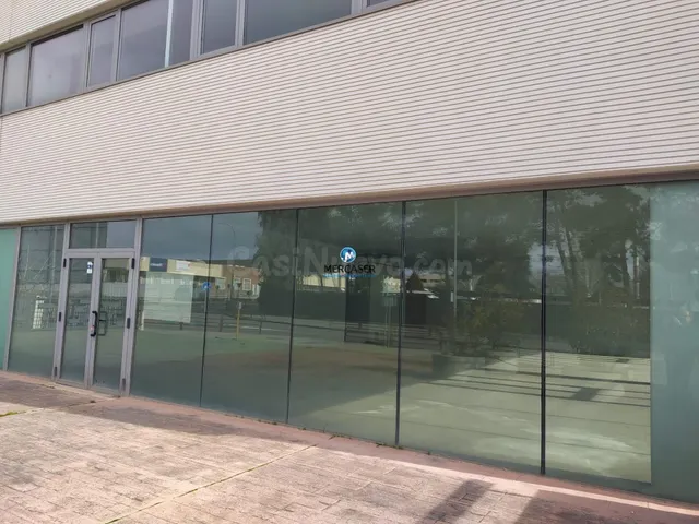 Oficinas en Av Fuentemar - Coslada - Madrid - foto 4